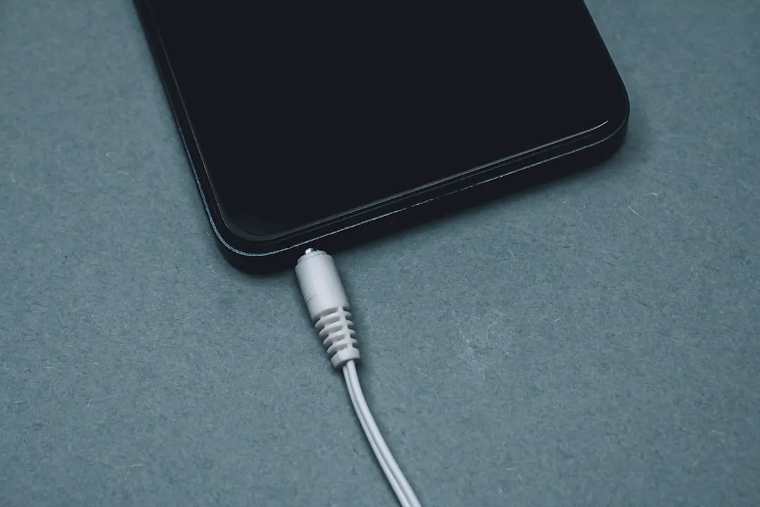 深圳晨航科技：石英晶体谐振器在5G通信设备中的选型要点